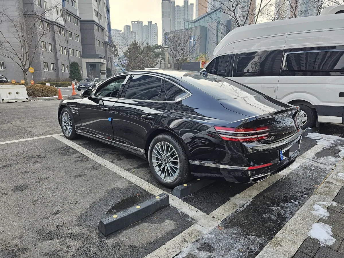 제네시스 G80 세단 상세 정보
